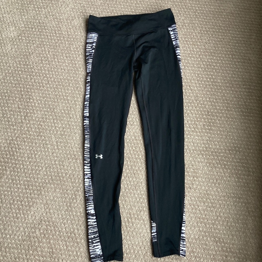 Gently worn size small under armour cold gear compression leggings